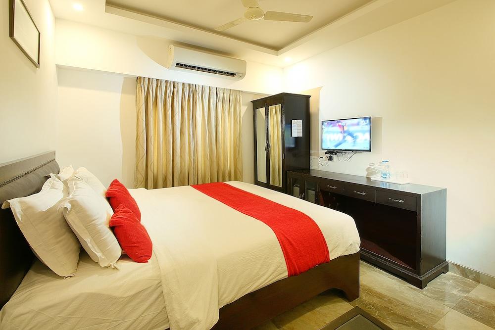 Calangute Grande Hotel Exterior photo