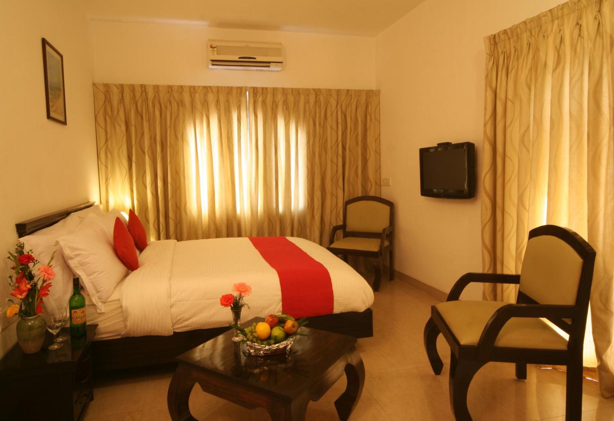 Calangute Grande Hotel Exterior photo