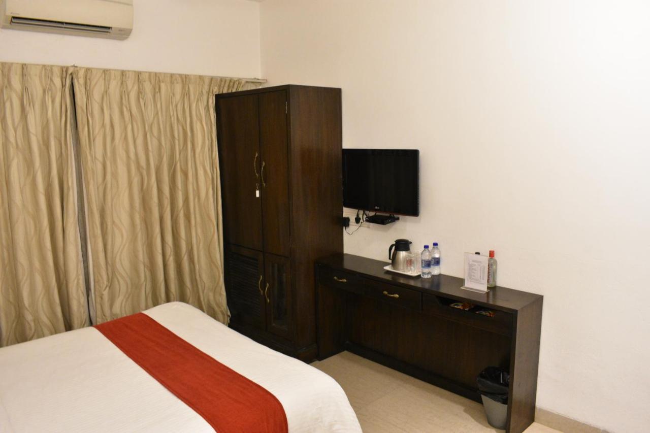 Calangute Grande Hotel Exterior photo